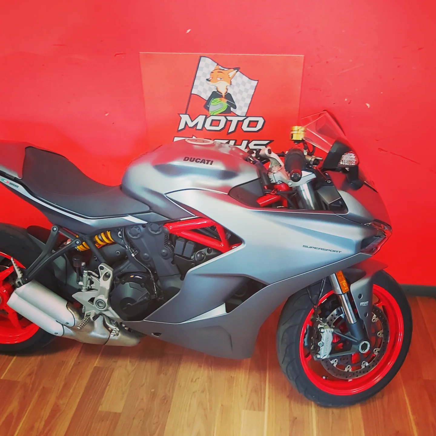 DUCATI Supersport 937